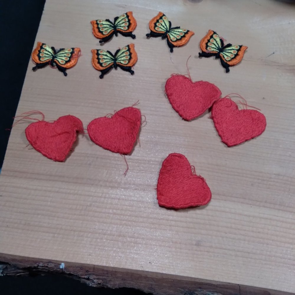 3/$12.  Lot of 10 Vintage sewing patches. 5 hearts and 5 butterflies.